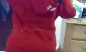 Young bitch is completely subordinate to the dude in sex