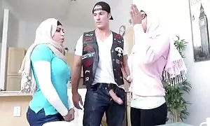 The guy diligently hammering pussy porn stars